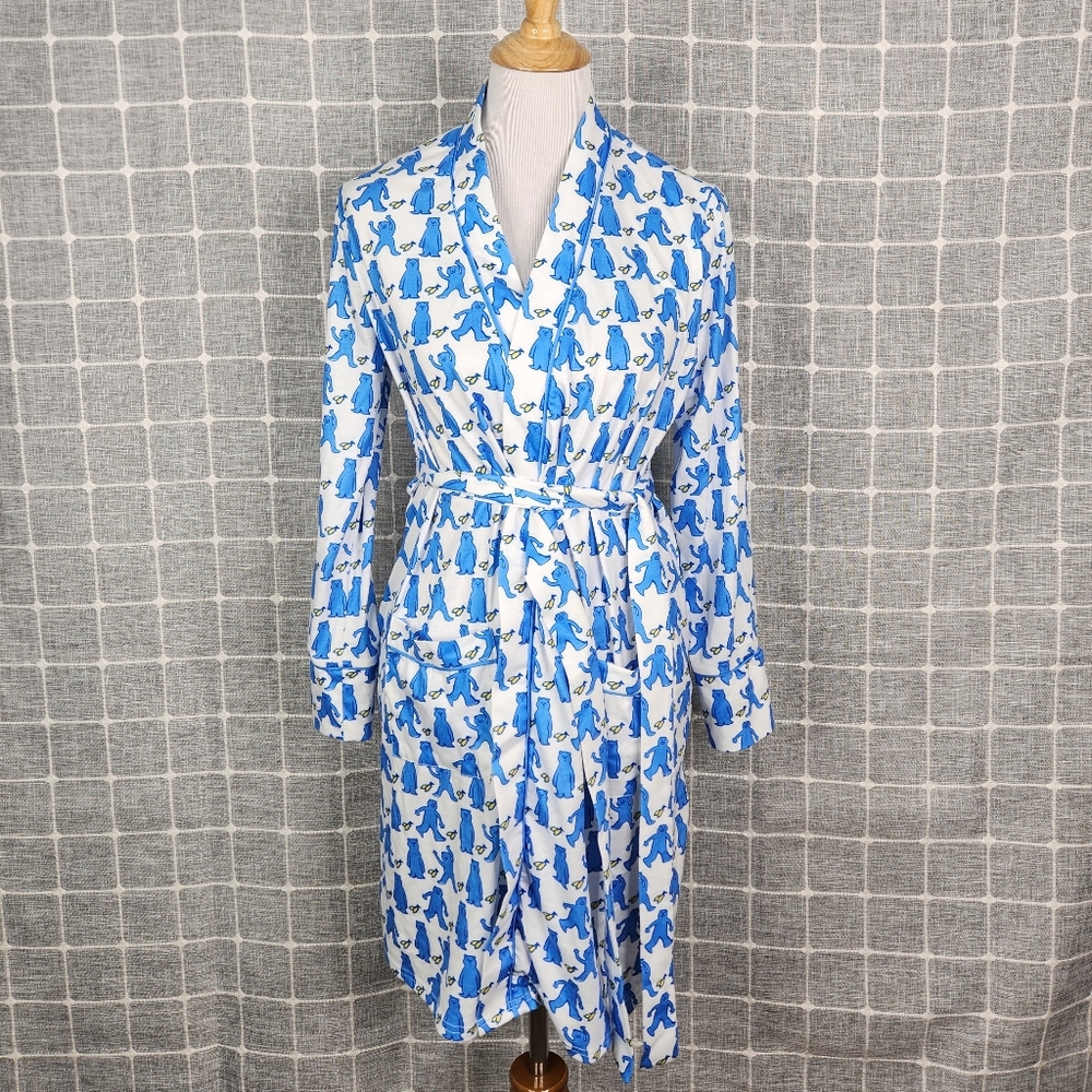 Bear and Fish Robe - Picture 1 of 6